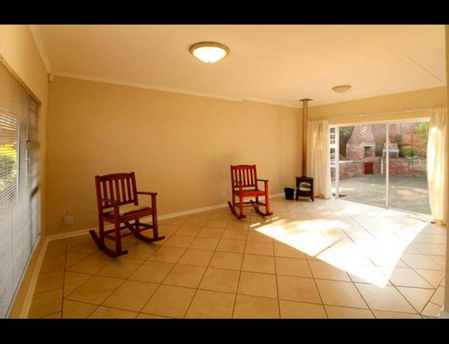 4 BEDROOM HOUSE FOR SALE IN CINTSA EAST